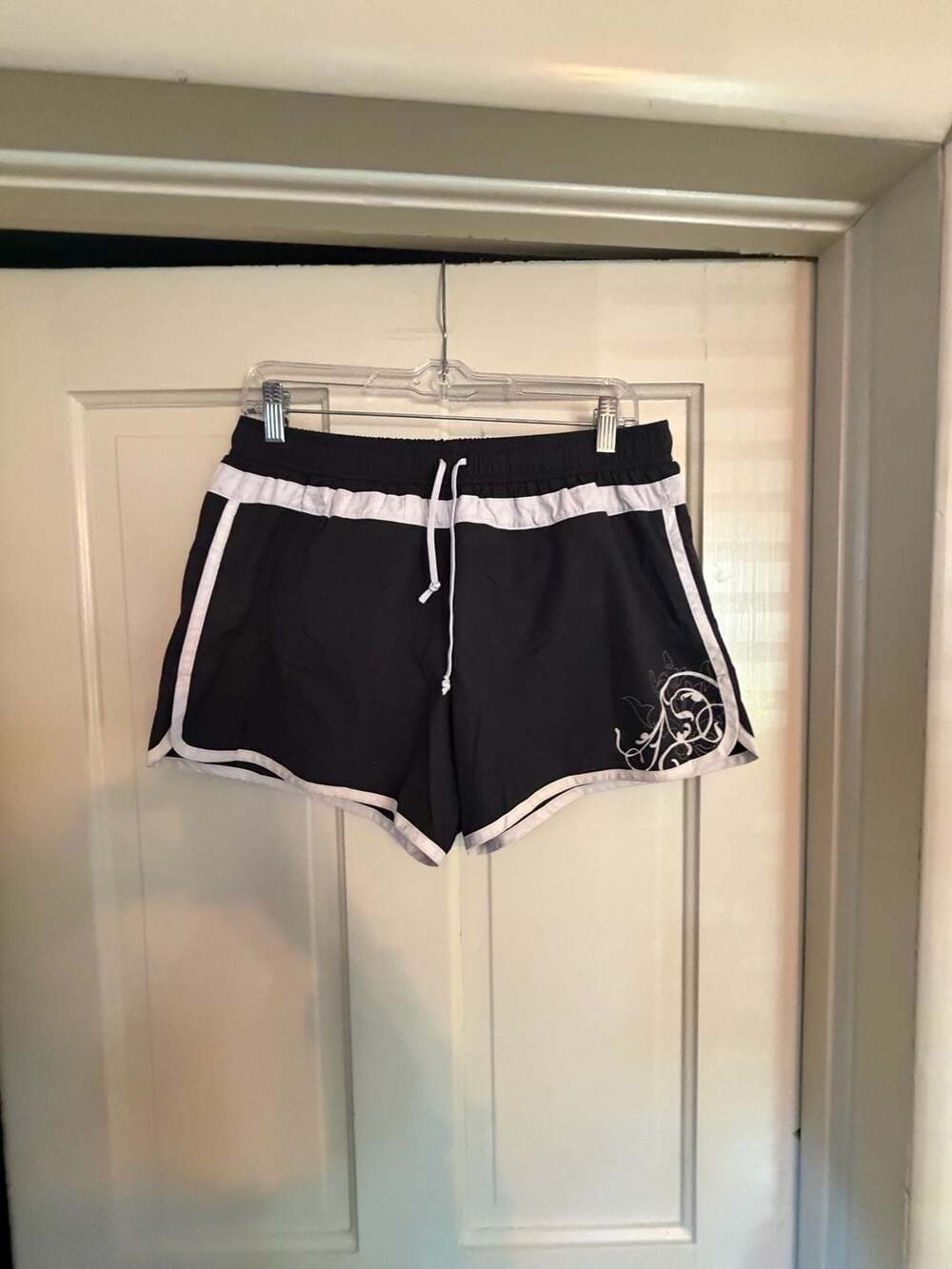 Athleta Hana Running Shorts Size M Black White Lined 831149